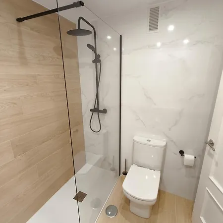 Santander, Calle Isaac Peral 6 * Santander