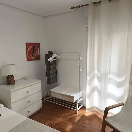 Santander, Calle Isaac Peral 6 Apartman Santender