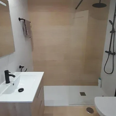 Santander, Calle Isaac Peral 6 *