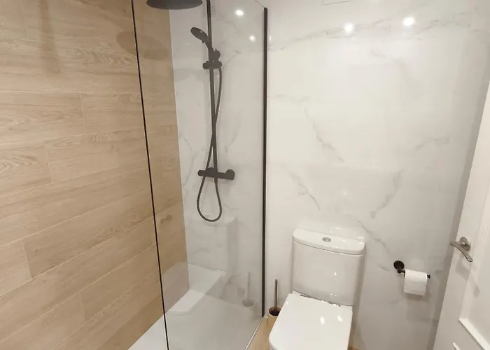 Santander, Calle Isaac Peral 6 * Santander